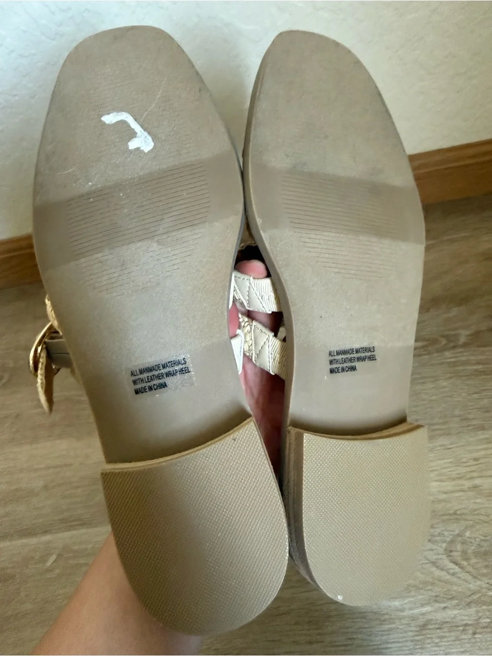 Dolce Vita Falcun Woven Fisherman Strappy Sandals Slip On Womens Size 7.5 Summer - Picture 5 of 5